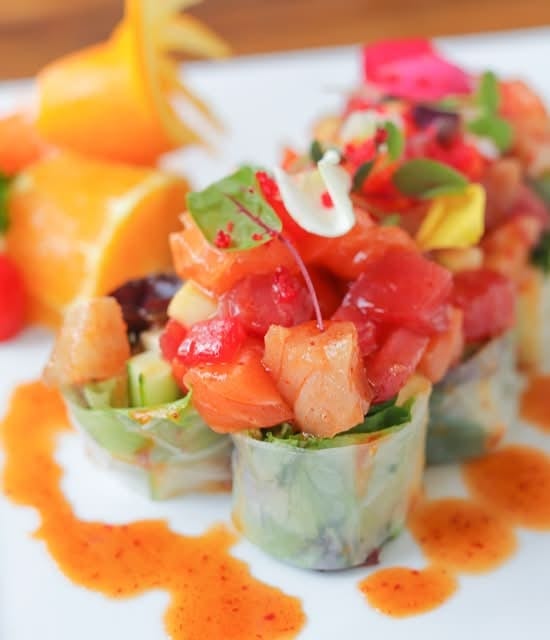 Sashimi Salad Roll.